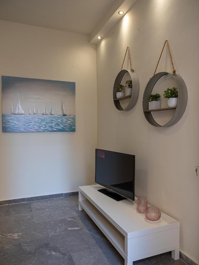 Luxury Apts Heraklion Center Exteriör bild